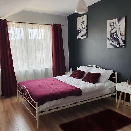 Edith'S House Турда Экстерьер фото