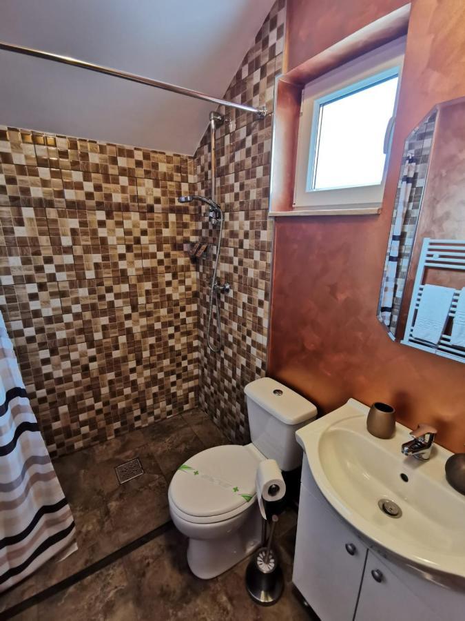 Edith'S House Турда Экстерьер фото